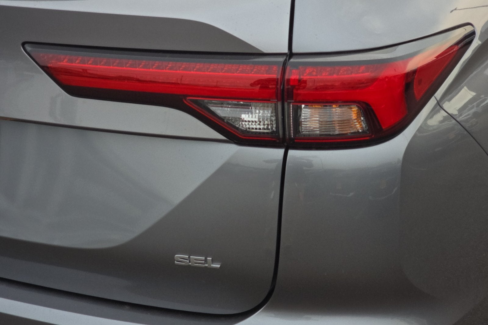 2022 Mitsubishi Outlander SEL