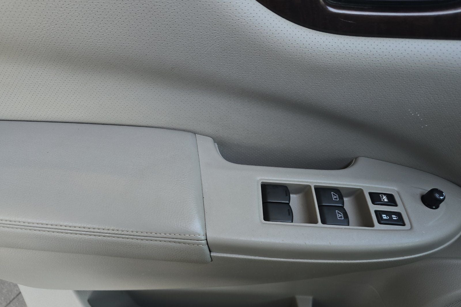 2012 Nissan Quest 3.5 SL