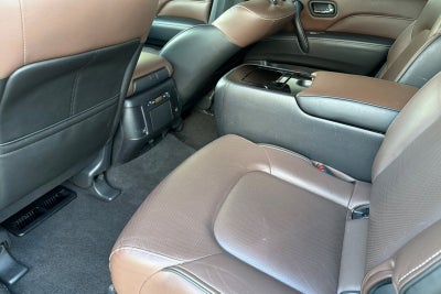 2022 INFINITI QX80 LUXE