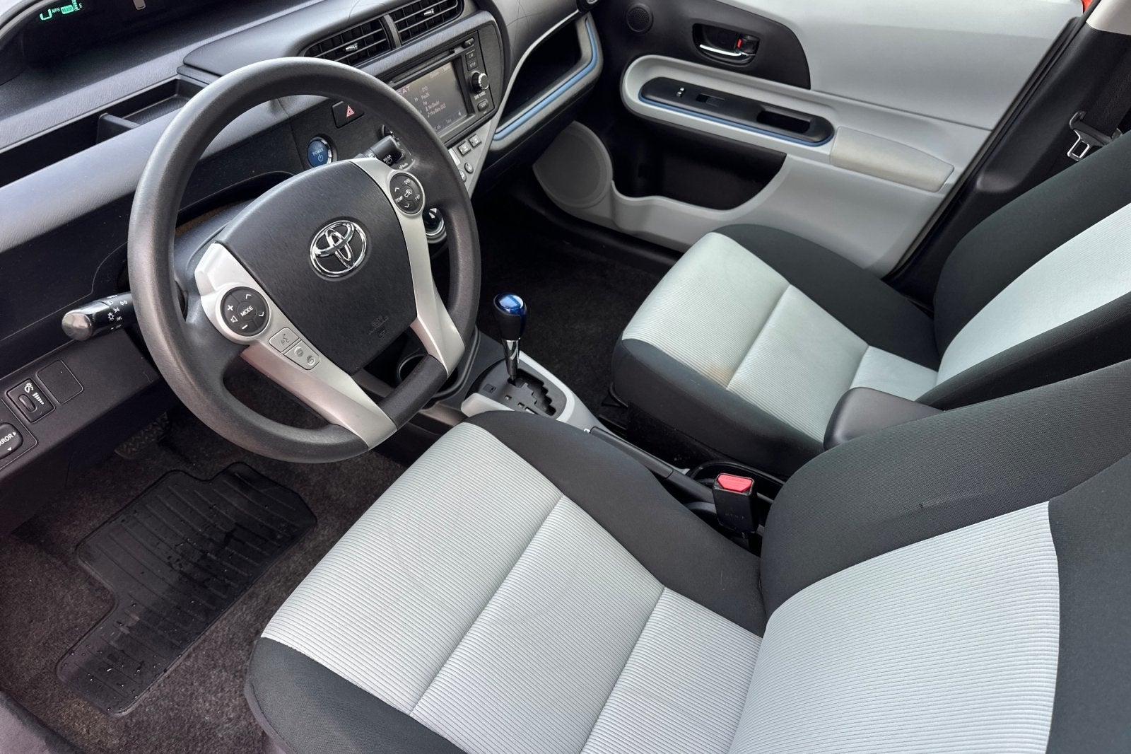 2013 Toyota Prius c Three