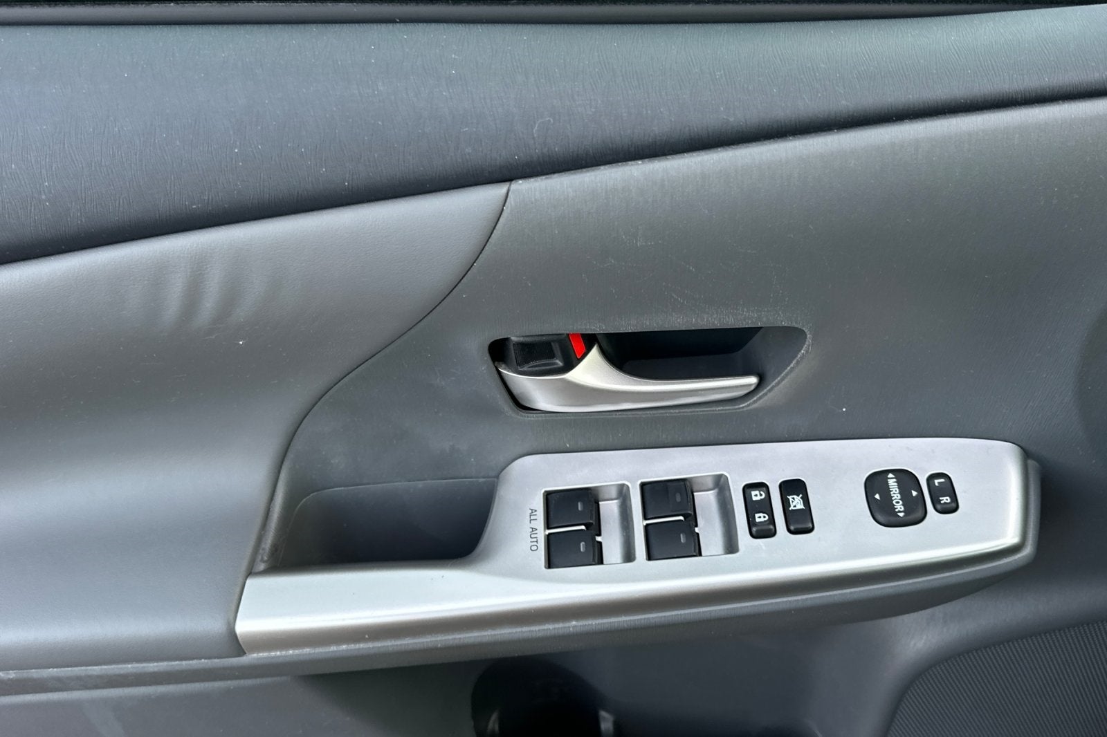 2012 Toyota Prius v Five