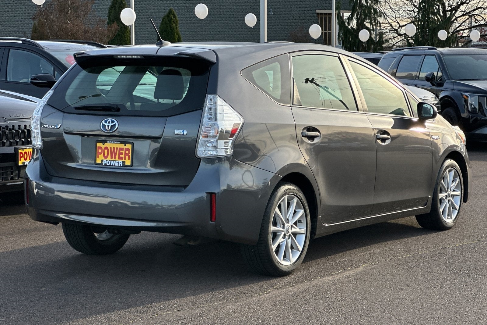 2012 Toyota Prius v Five