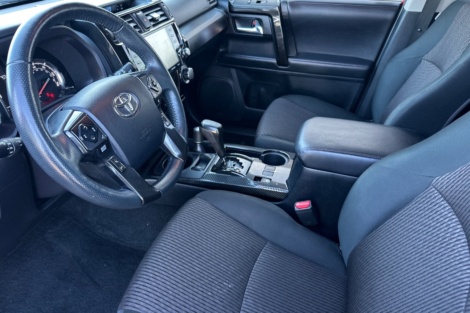 2022 Toyota 4Runner TRD Off-Road