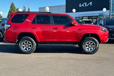 2022 Toyota 4Runner TRD Off-Road