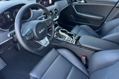 2023 Kia Stinger GT-Line