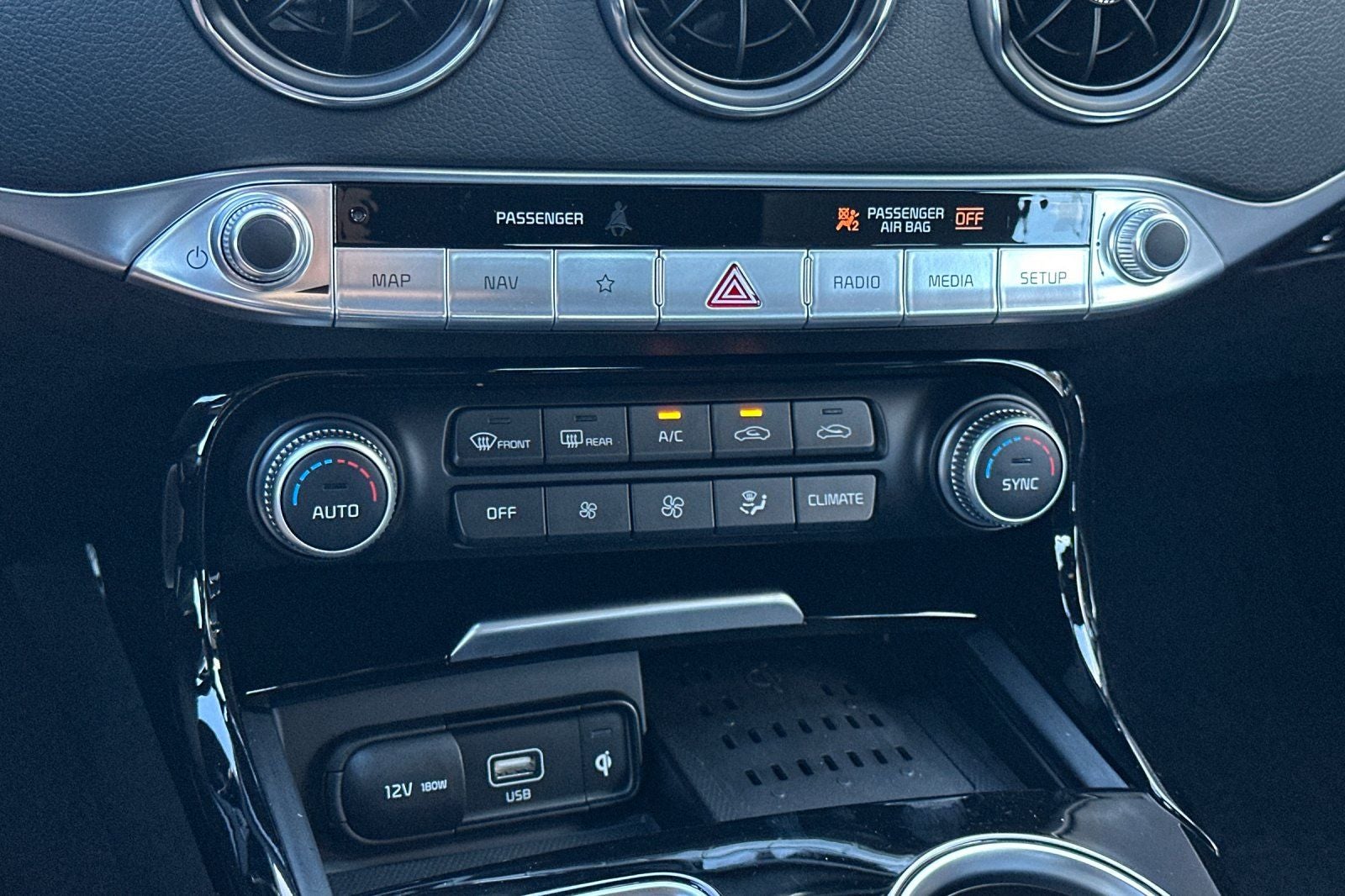 2023 Kia Stinger GT-Line