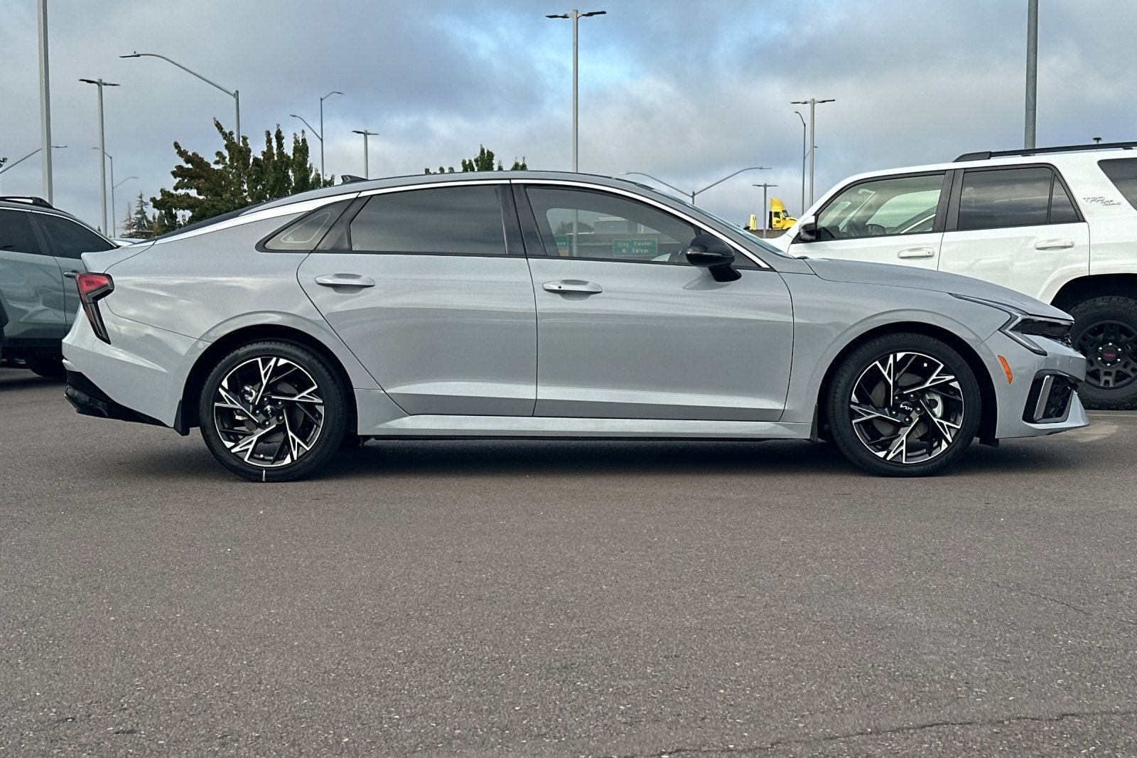 2025 Kia K5 GT-Line