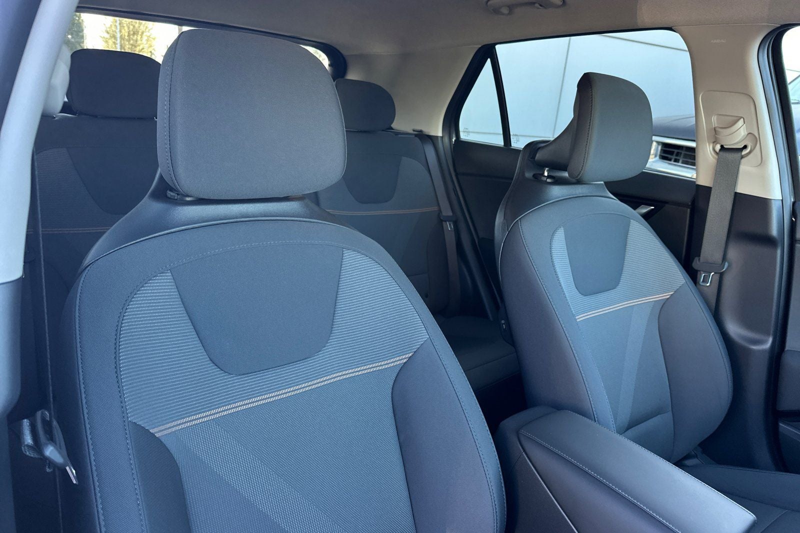 2024 Kia Niro LX