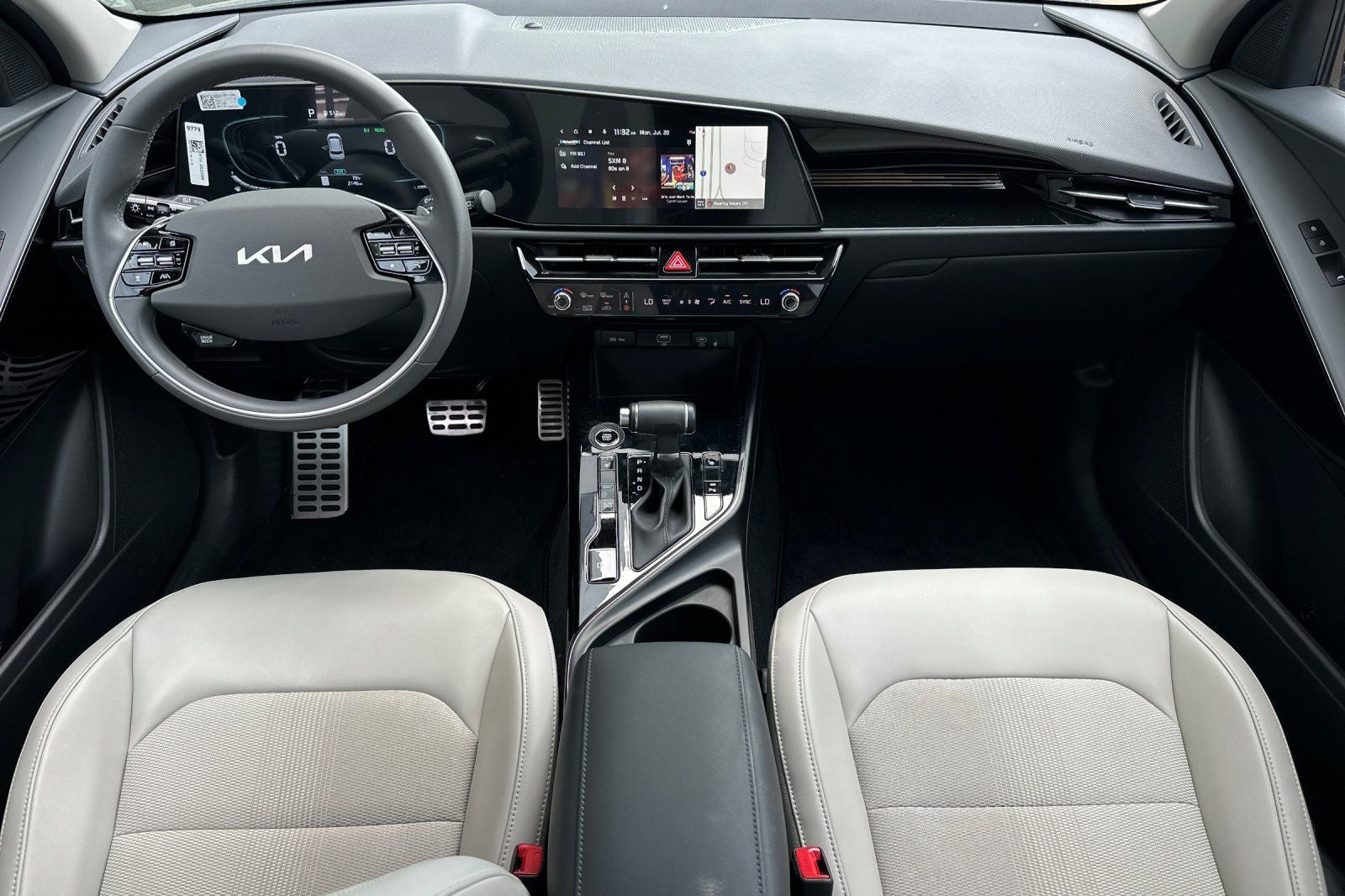 2025 Kia Niro EX Touring