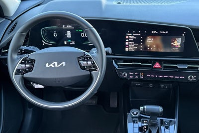 2023 Kia Niro EX
