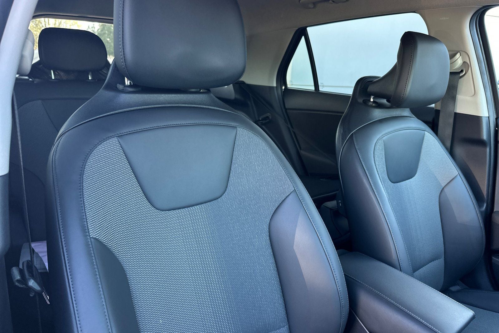 2023 Kia Niro EX