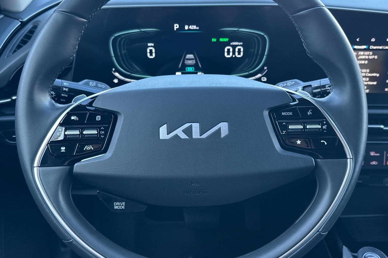 2023 Kia Niro EX