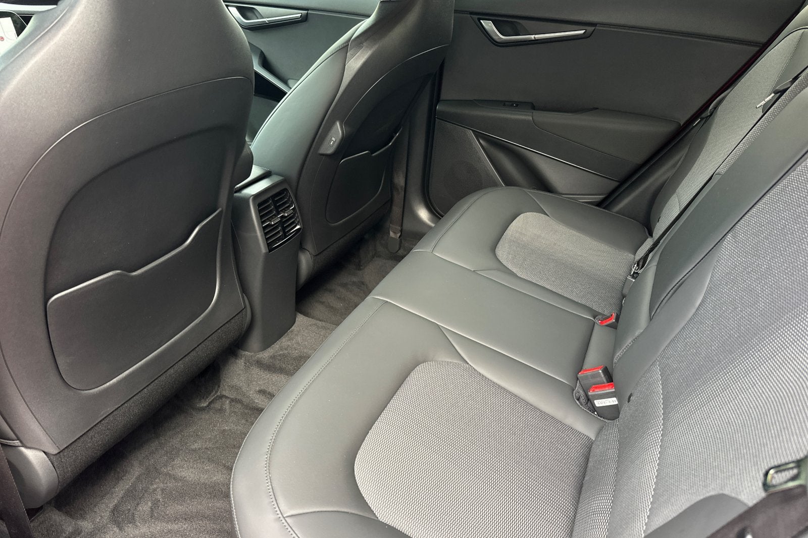 2024 Kia Niro EX