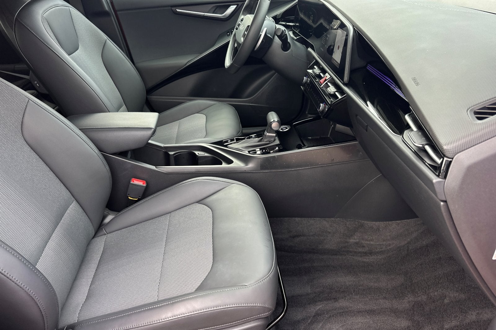 2024 Kia Niro EX