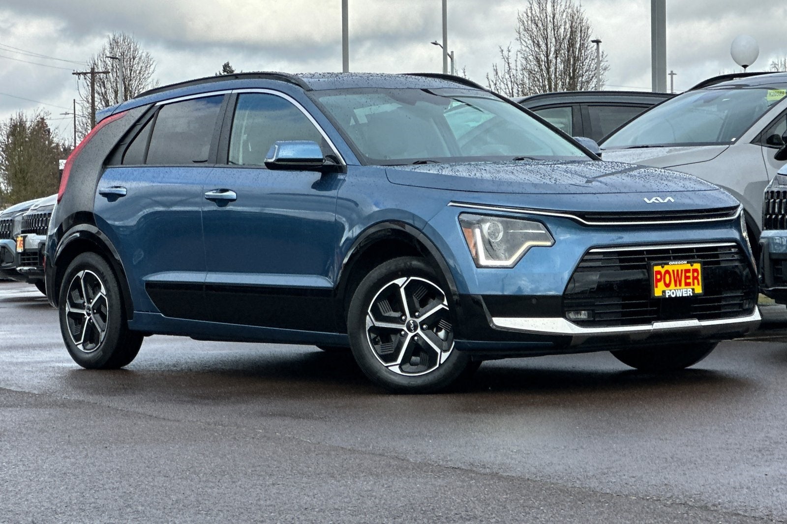 2023 Kia Niro SX