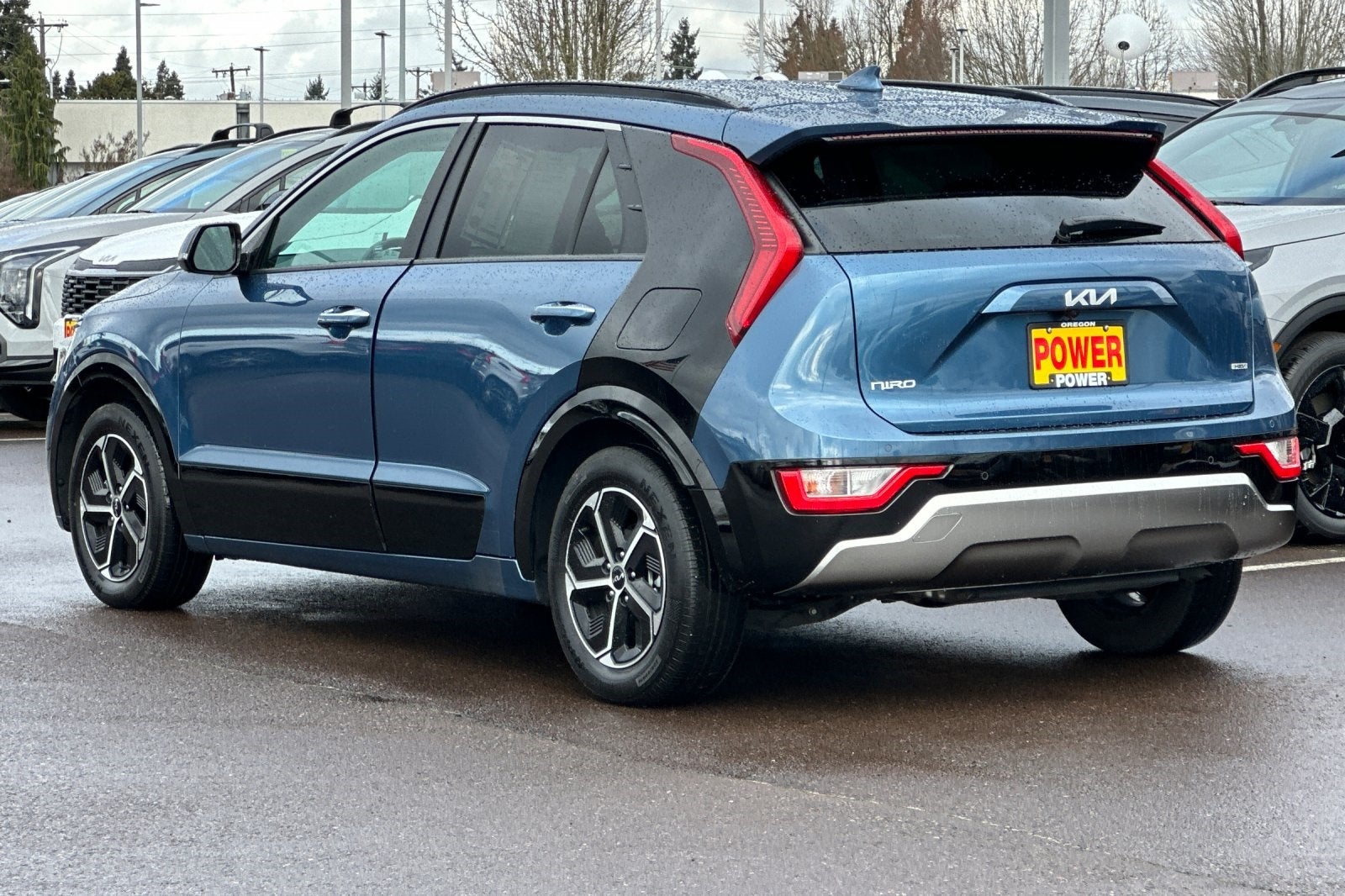 2023 Kia Niro SX