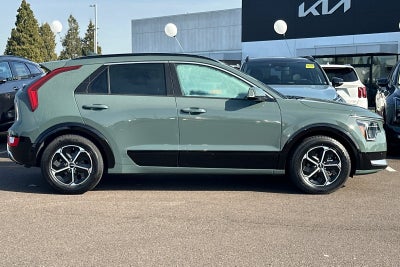 2024 Kia Niro SX
