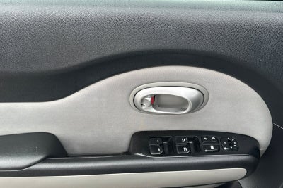 2014 Kia Soul Base