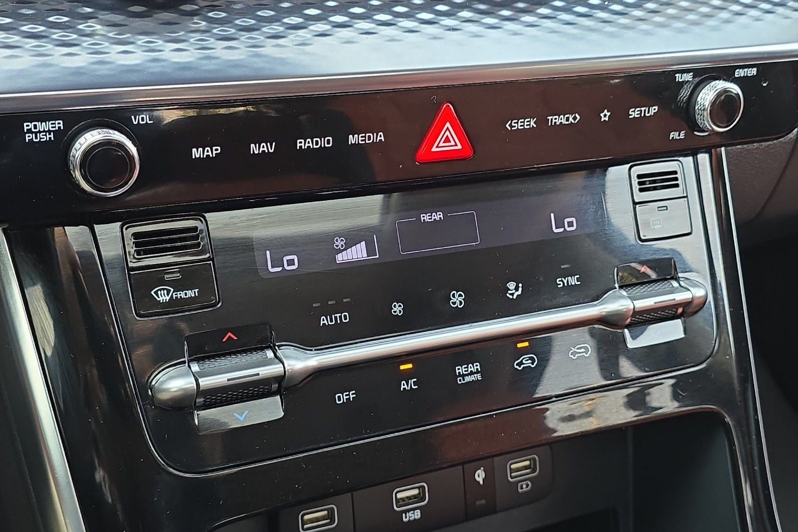 2024 Kia Carnival SX Prestige