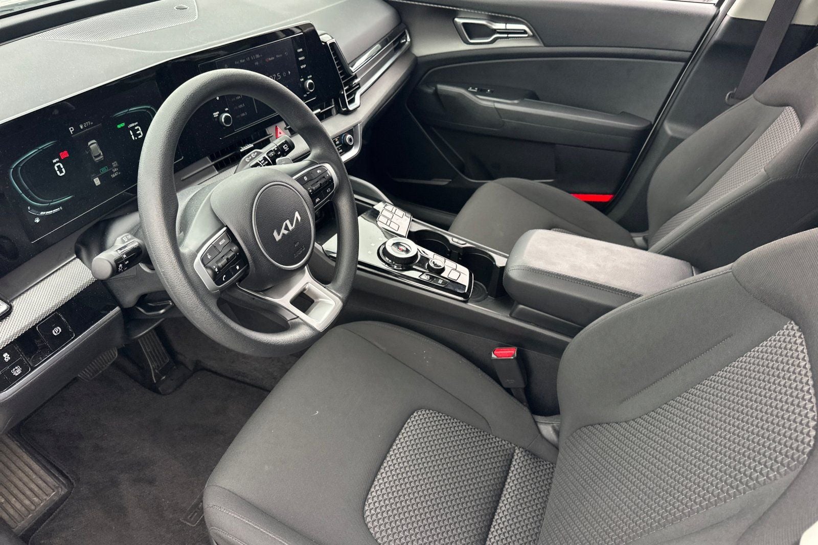 2025 Kia Sportage Hybrid LX