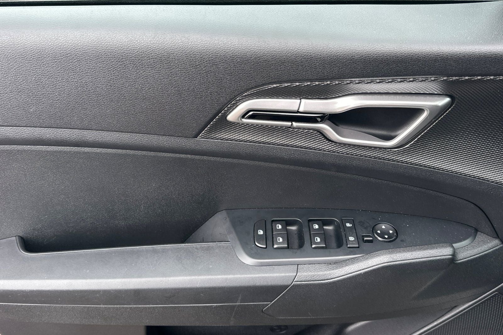 2025 Kia Sportage Hybrid LX