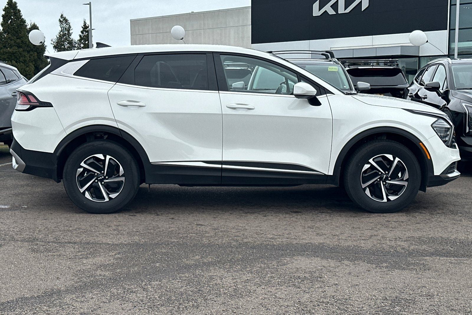 2025 Kia Sportage Hybrid LX