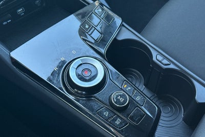 2024 Kia Sportage Hybrid LX