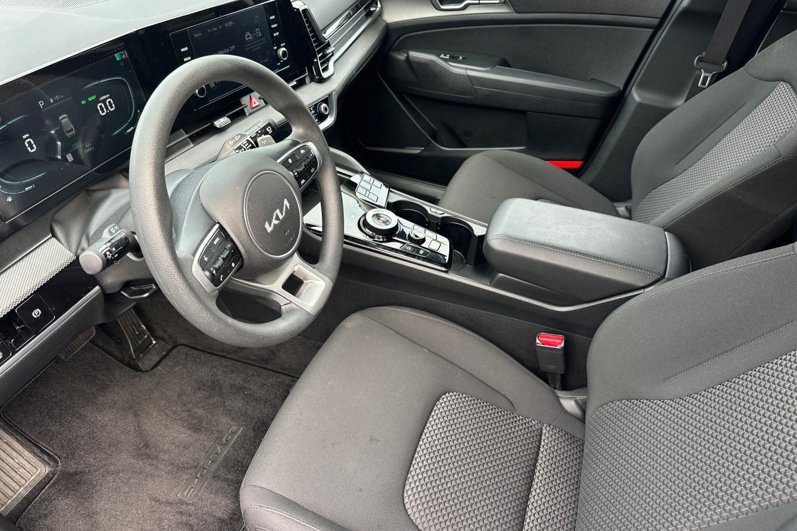 2025 Kia Sportage Hybrid LX