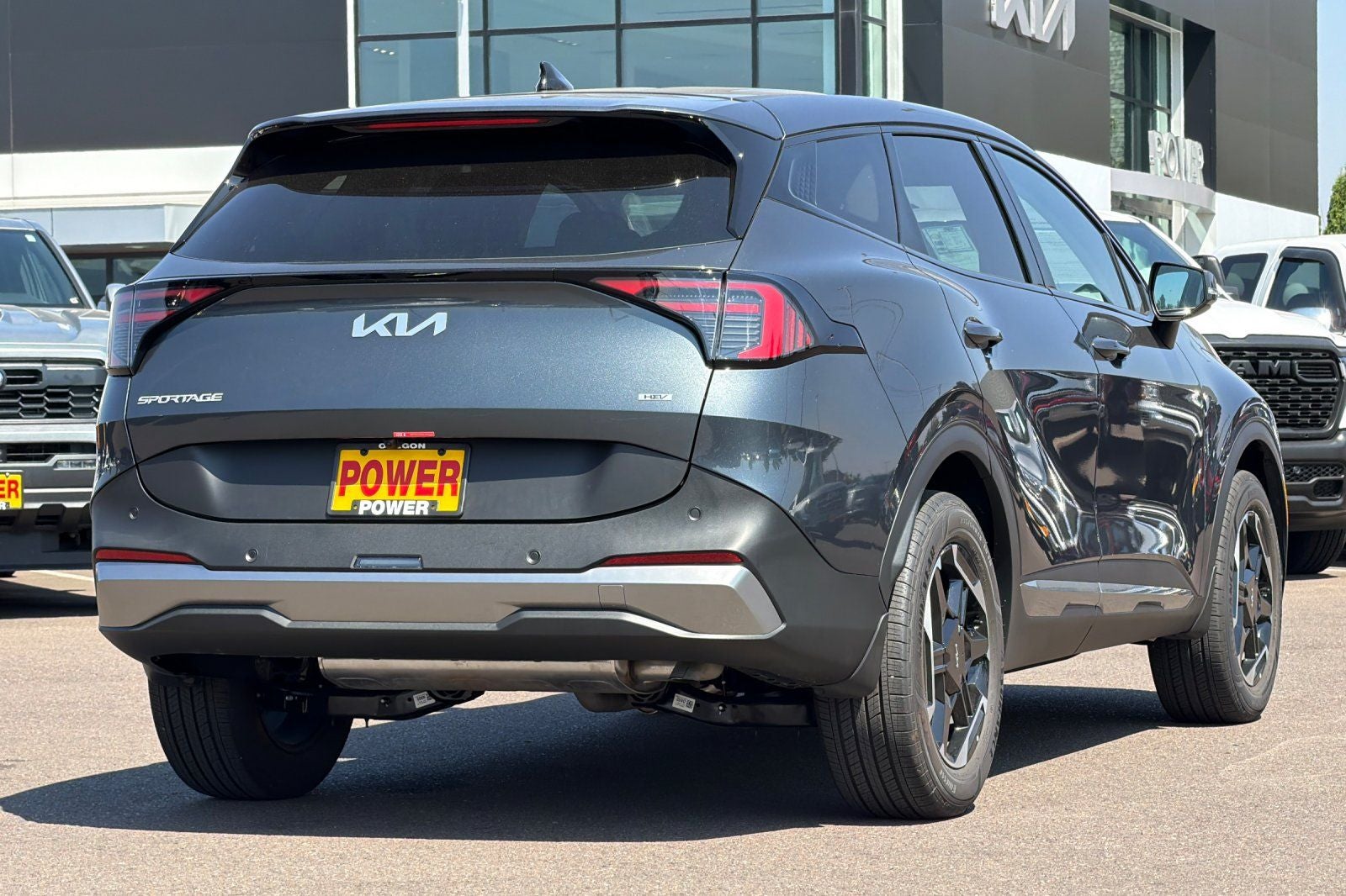 2026 Kia Sportage Hybrid S