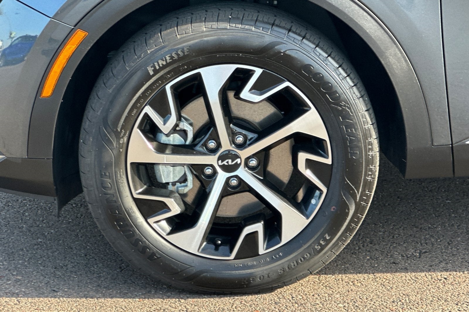 2024 Kia Sportage Hybrid EX