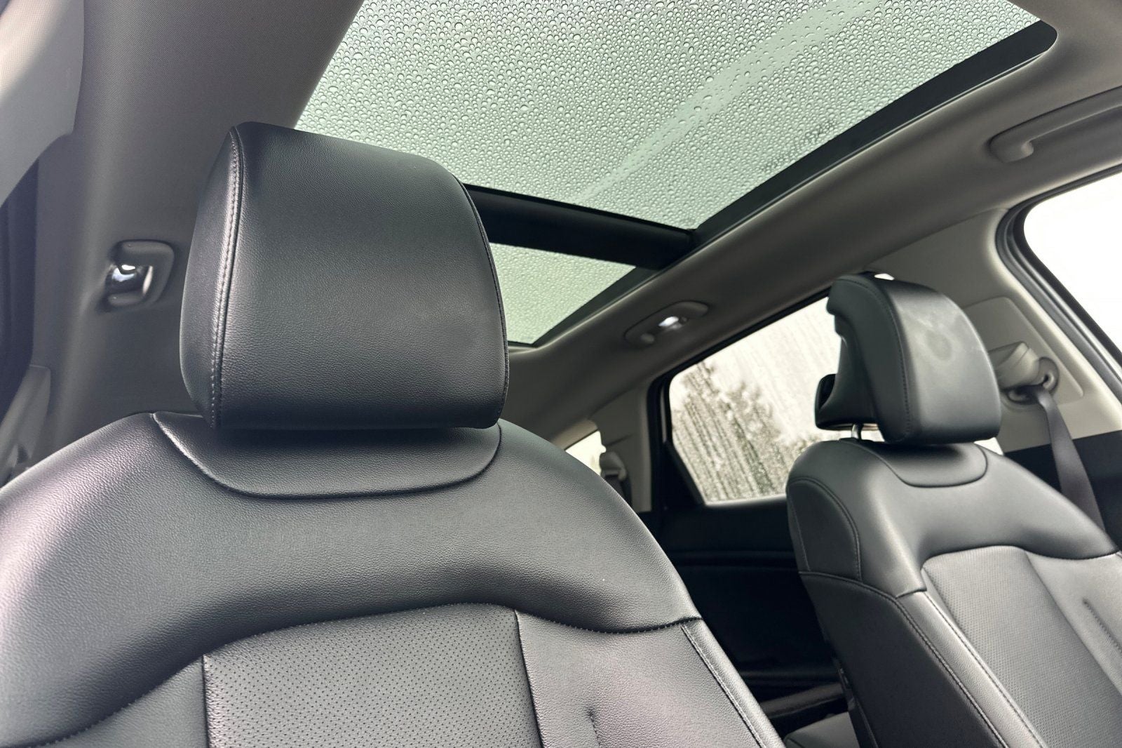 2025 Kia Sportage Hybrid EX