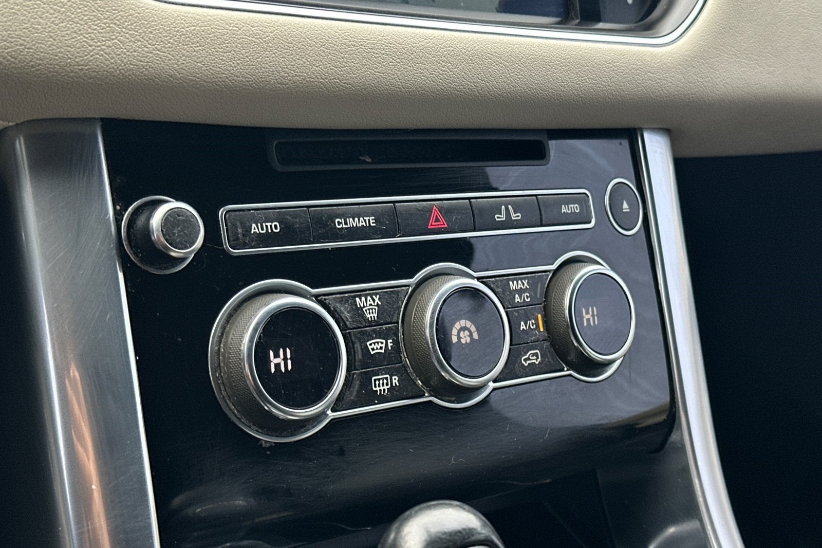 2015 Land Rover Range Rover Sport 3.0L V6 Supercharged HSE