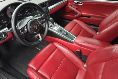 2017 Porsche 911 Carrera 4S