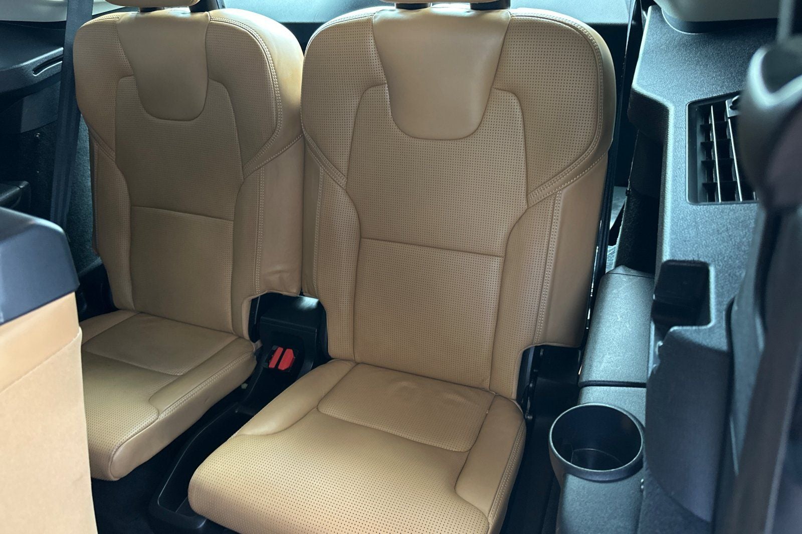 2016 Volvo XC90 T6 Inscription